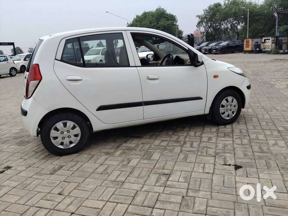 Hyundai I10 Magna At, 2010, Petrol