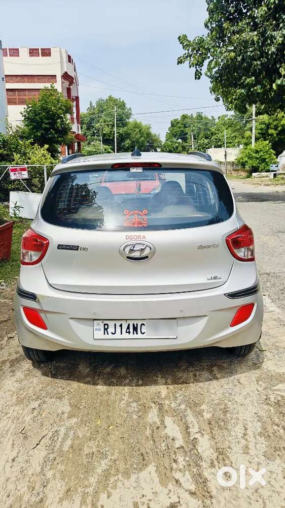 Hyundai Grand I10 Sportz 1.2 Kappa Vtvt | 2016 | 41,142 Km | 1st Owner