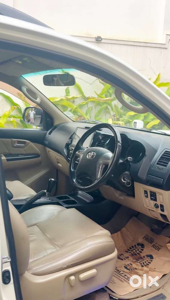 Toyota Fortuner 3.0 Diesel 2014