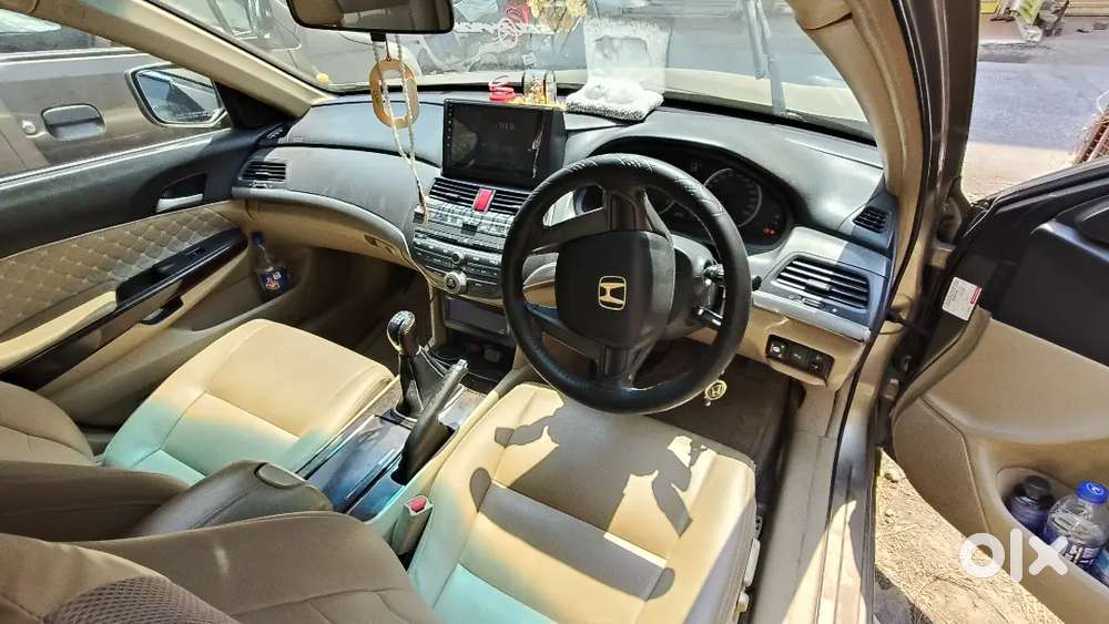 Honda Accord 2011 Petrol Cng 98000 Km Driven