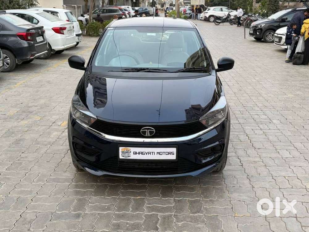 Tata Tiago, 2025, Petrol