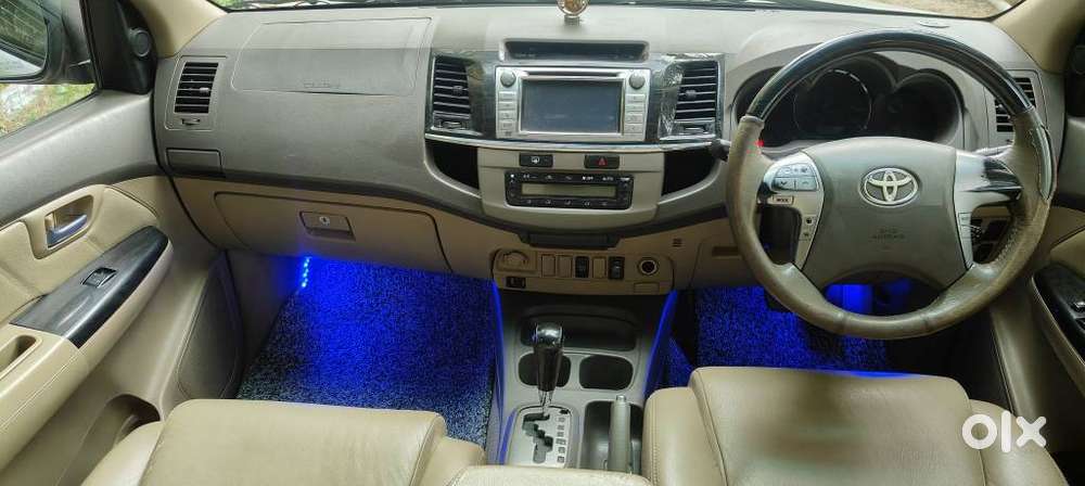 Toyota Fortuner 3.0 4x2 Automatic, 2012, Diesel