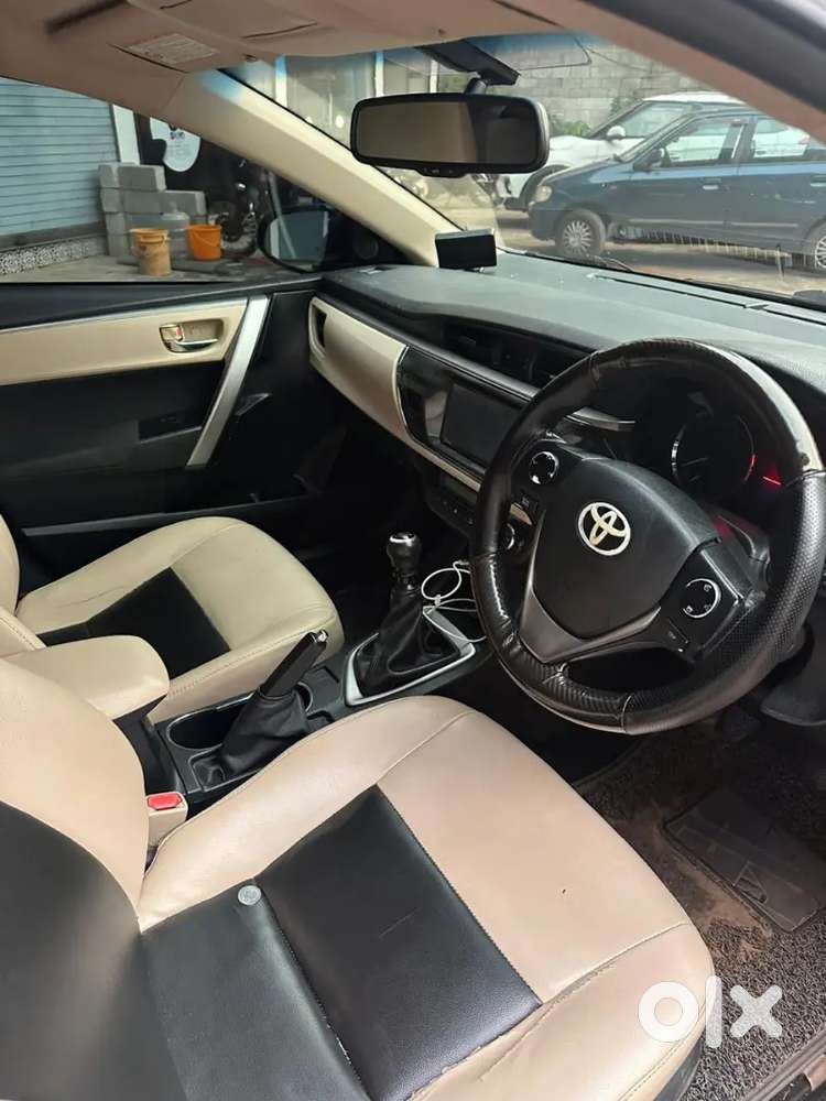 Toyota Corolla Altis 2014