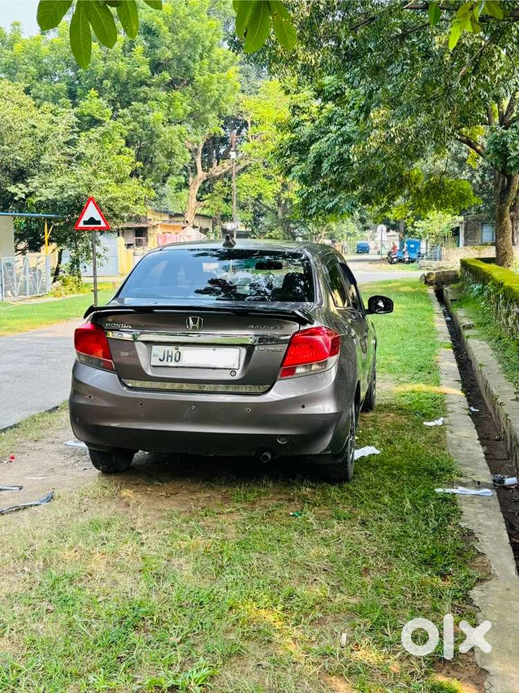 Honda Amaze Petrol 2014