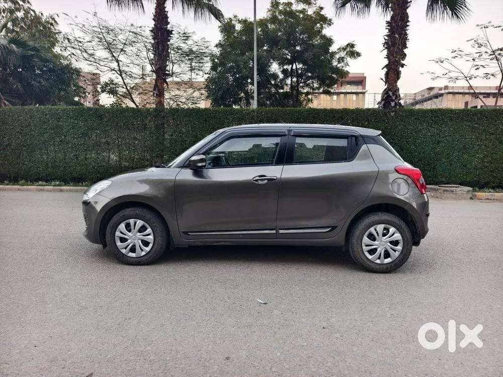 Maruti Suzuki Swift Vxi 1.2 Abs Bs-iv, 2020, Petrol