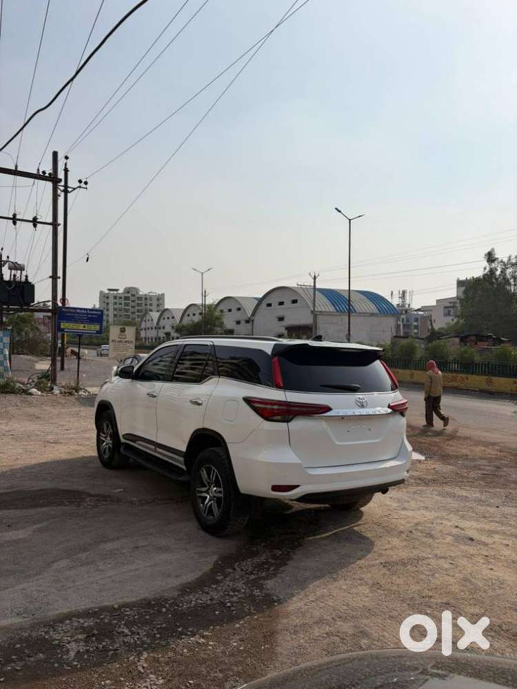Toyota Fortuner 4x2 Mt 2.8 Diesel, 2022, Diesel