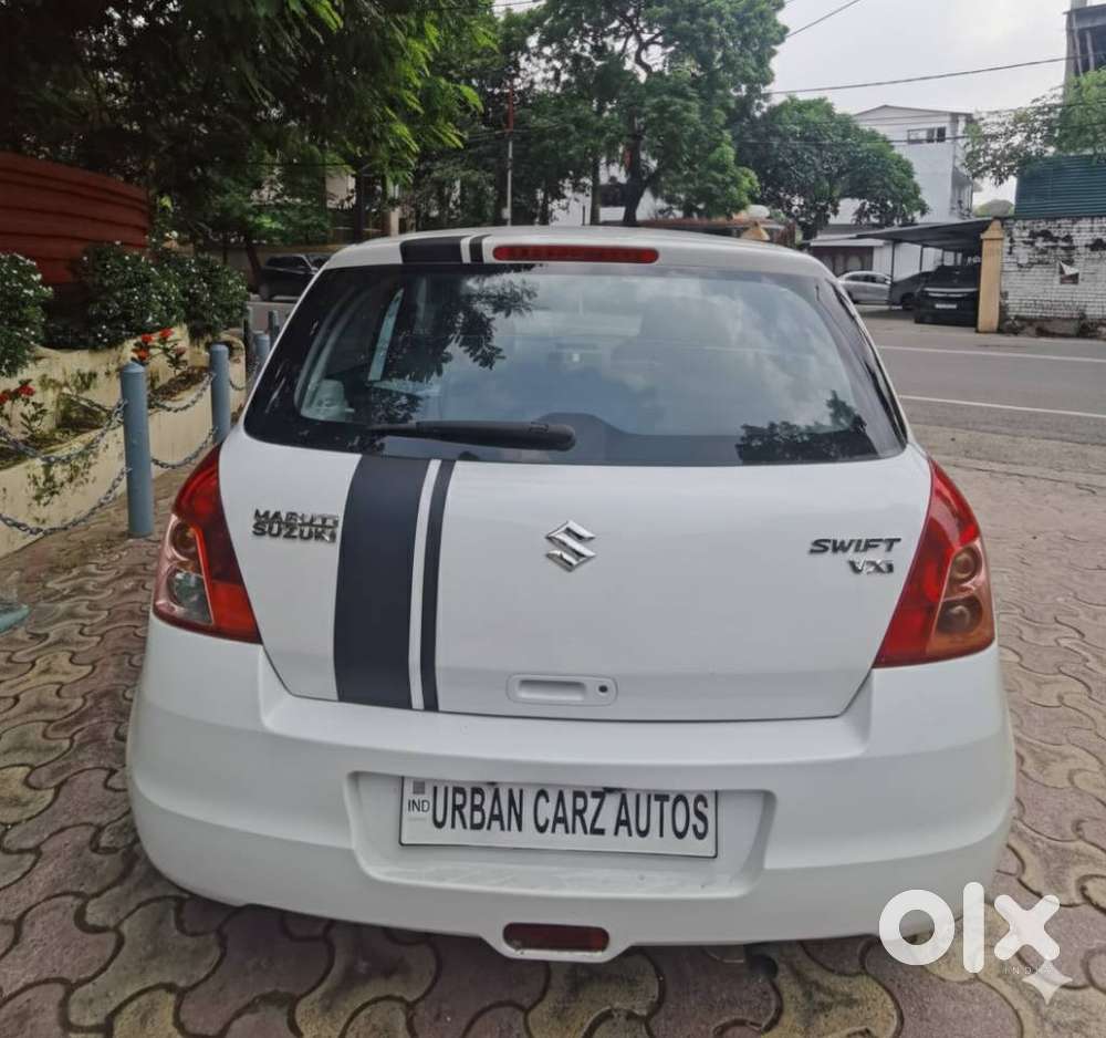 Maruti Suzuki Swift, 2011