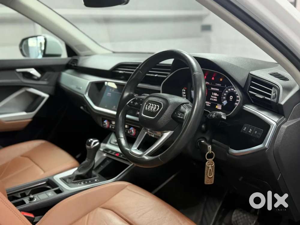 Audi Q3 40 Tfsi Premium Plus, 2023, Petrol