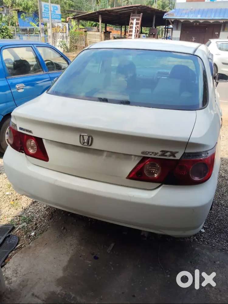 Honda City 2006 With Engine Gurantee