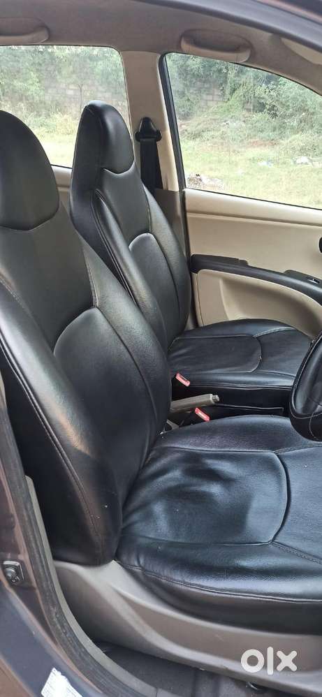 Hyundai I10 Sportz, 2014, Petrol