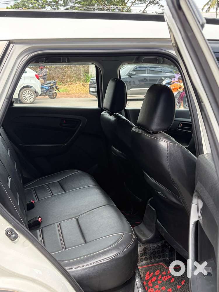 Maruti Suzuki Vitara Brezza 1.5 Vxi, 2021, Petrol