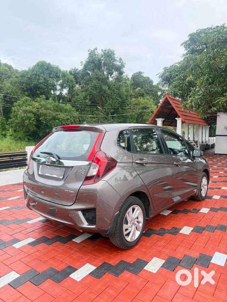 Honda Jazz 1.2 V I Vtec, 2016, Petrol