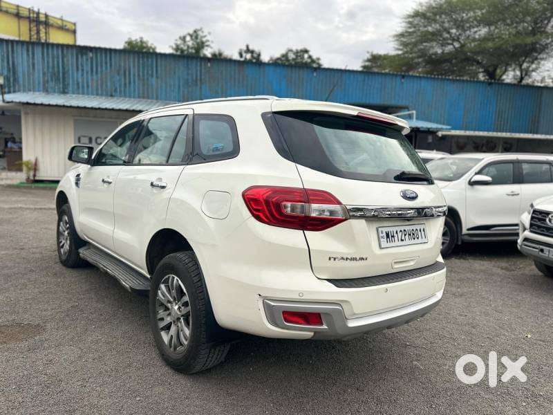 Ford Endeavour 3.2 Titanium At 4x4, 2017, Diesel