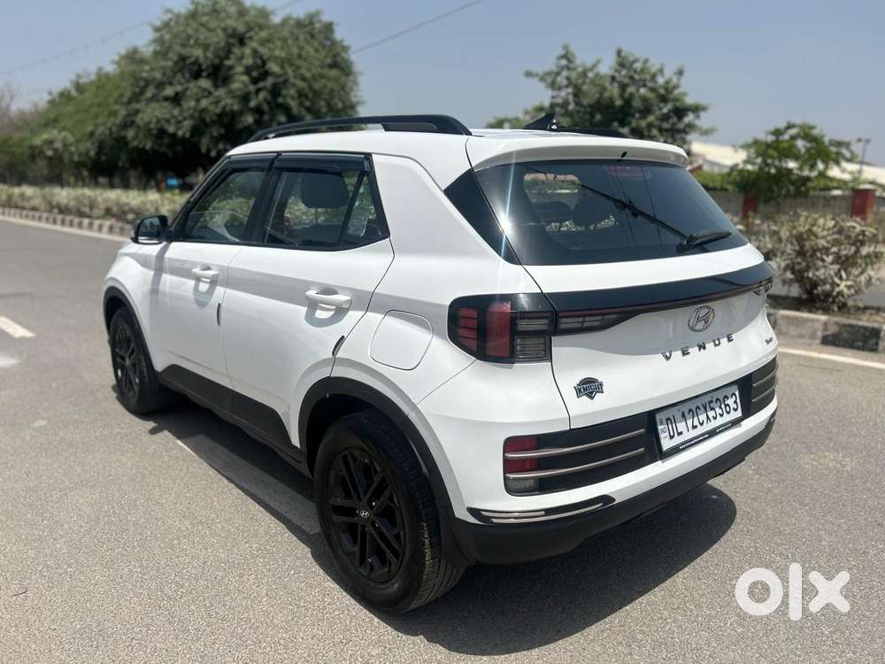 Hyundai Venue 1.0 Sx (o) Turbo Dct, 2024, Petrol