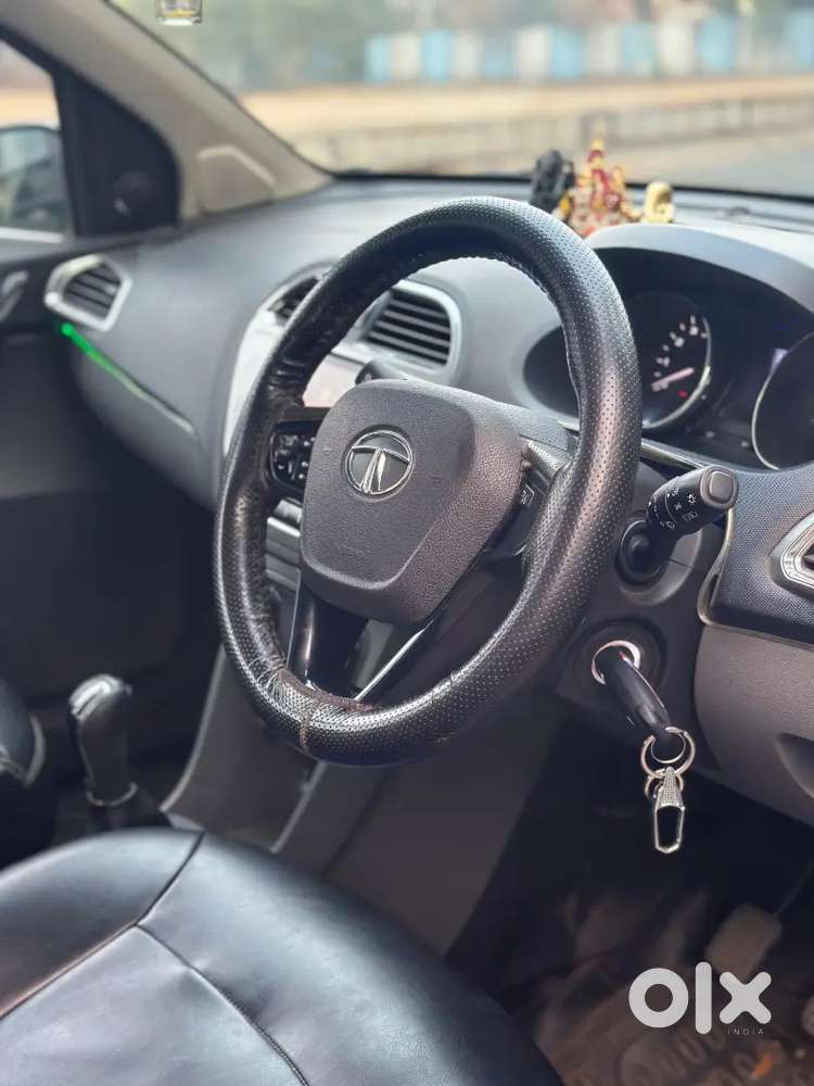 Tata Tigor Top Model
