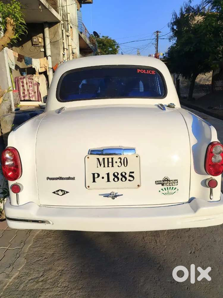 Ambassador Ambassador 2009 Petrol 100000 Km Driven