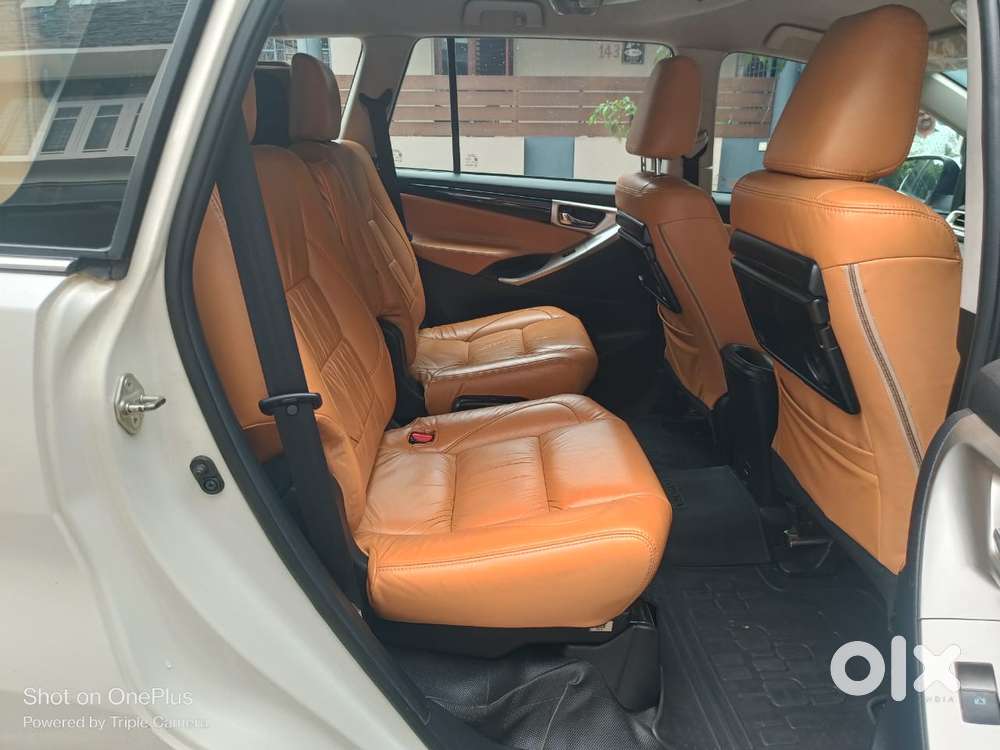 Toyota Innova Crysta 2.4 V 7 Str, 2018, Diesel