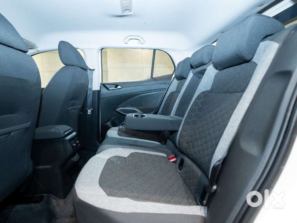 Skoda Kylaq Signature Plus, 2026, Petrol