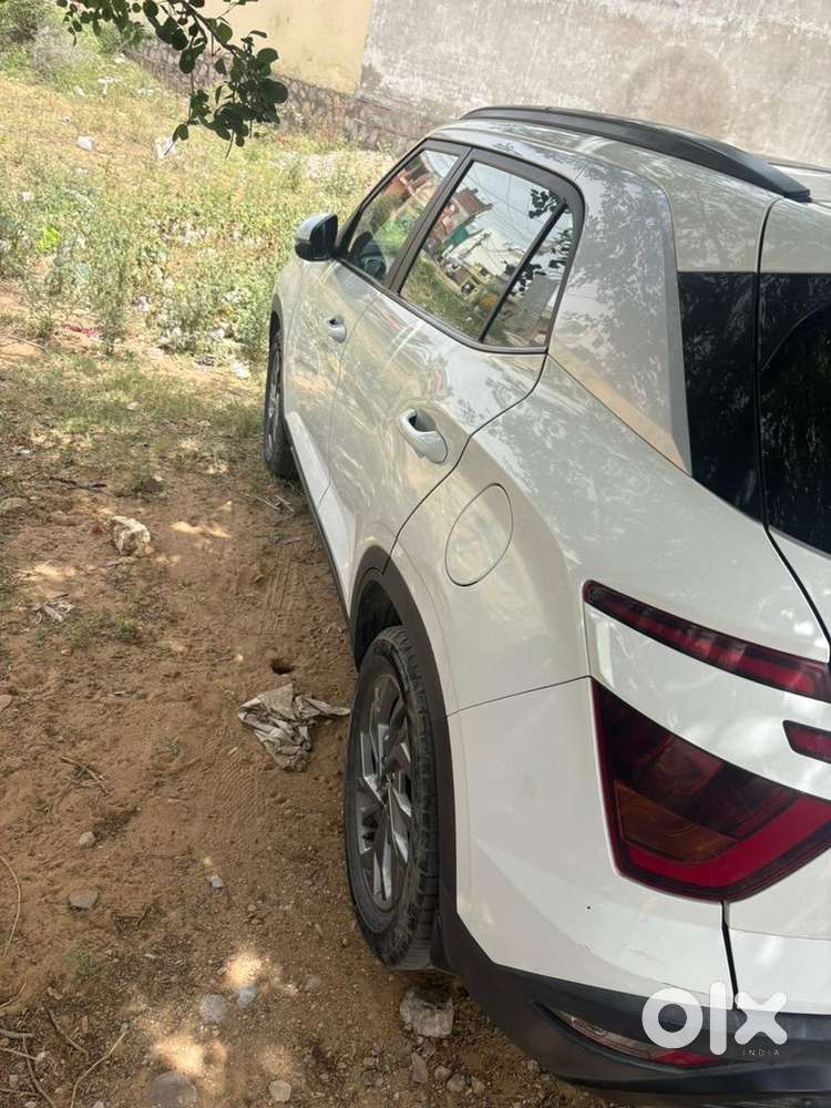 2020 Hyundai Petrol With 64500 Km