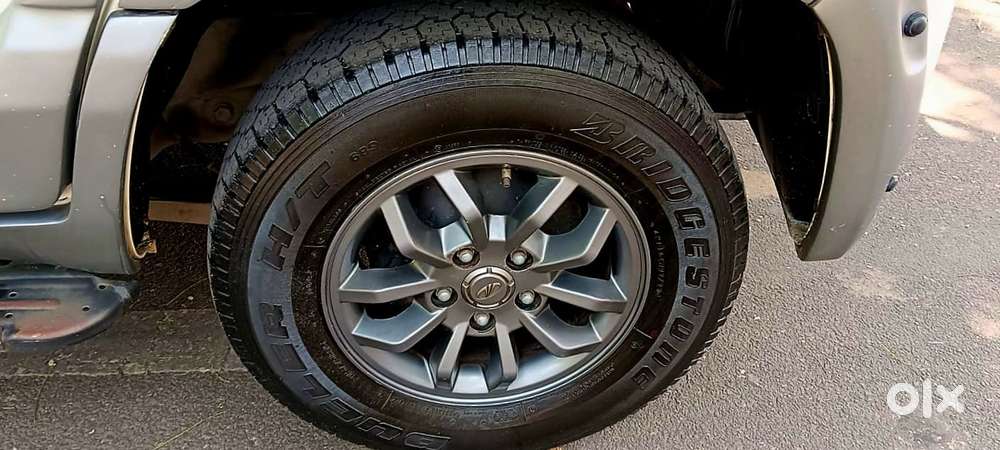 Mahindra Tuv 300 T10 Opt, 2018, Diesel