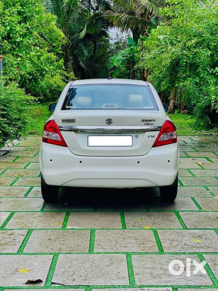 Maruti Suzuki Dzire 1.2 Vxi, 2016, Petrol