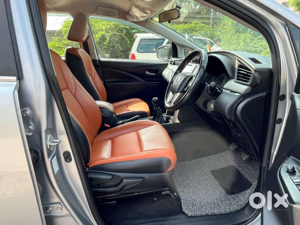 Toyota Innova Crysta 2.4 G Mt 8s, 2020, Diesel