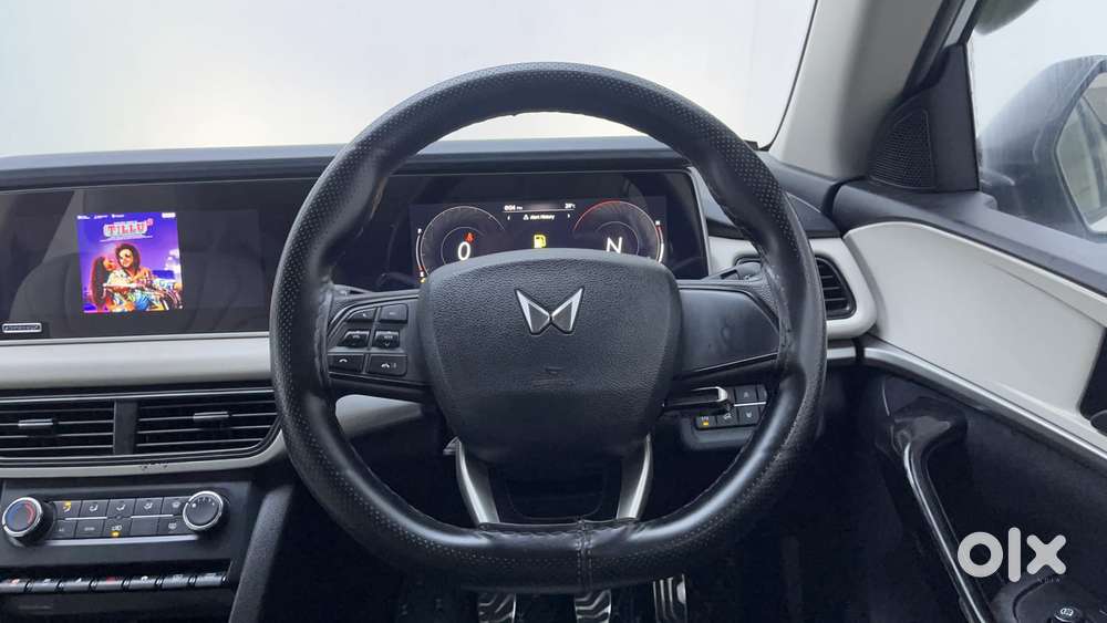 Mahindra Xuv700 2.2 Ax 5 Diesel Mt Str, 2023, Diesel