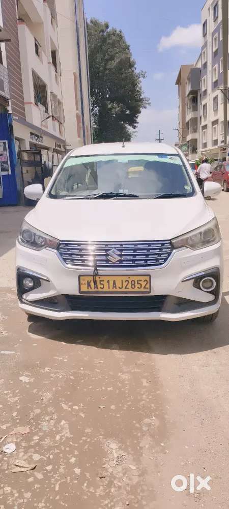 2022 Maruti Ertiga Vxi Cng 2nd Owner Car And 4 Tyer Brand New