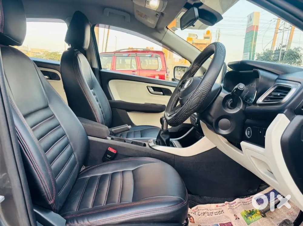Tata Altroz 2021 Petrol 28500 Km Driven