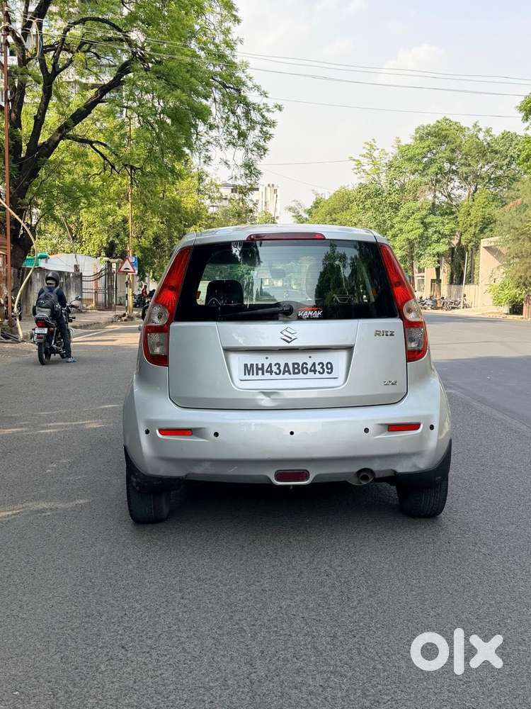 Maruti Suzuki Ritz Zxi, 2010, Petrol