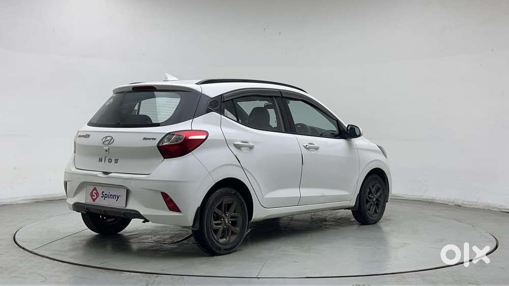 Hyundai Grand I10 Nios 1.2 Kappa Vtvt Sportz Cng, 2022, Cng & Hybrid..