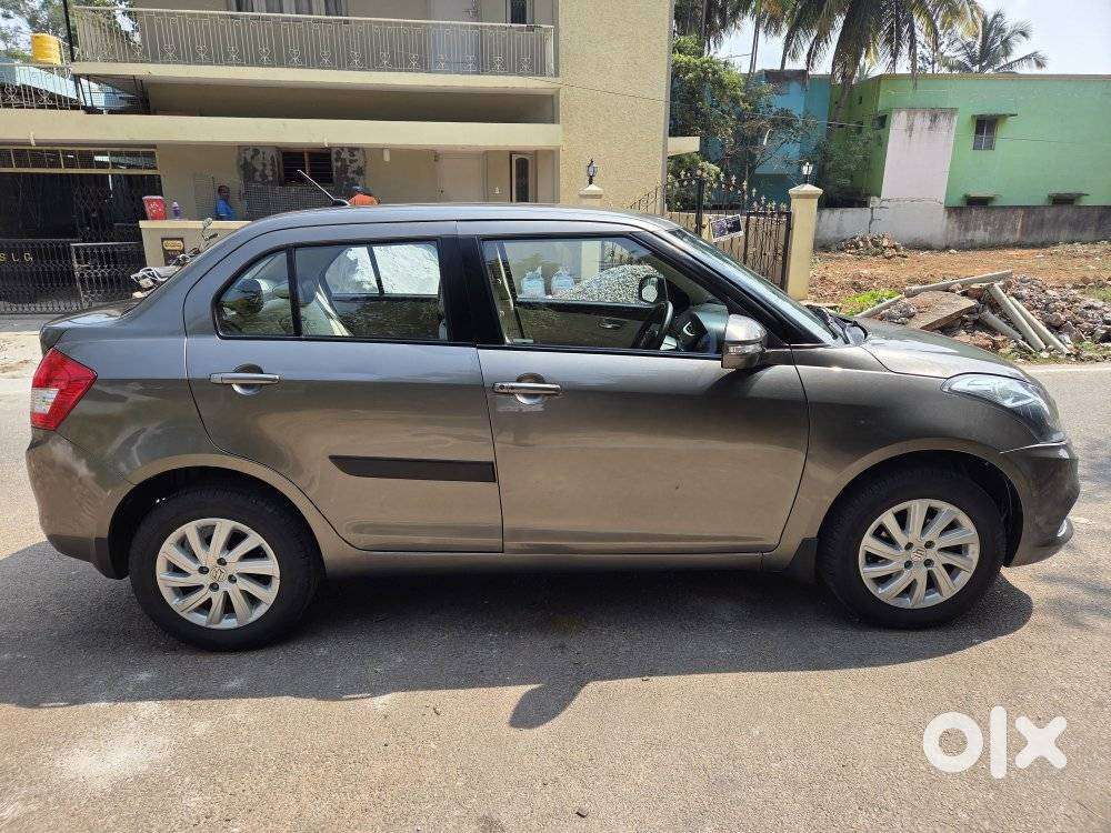 Maruti Suzuki Swift Dzire 1.2 Zxi Bsiv, 2015, Petrol