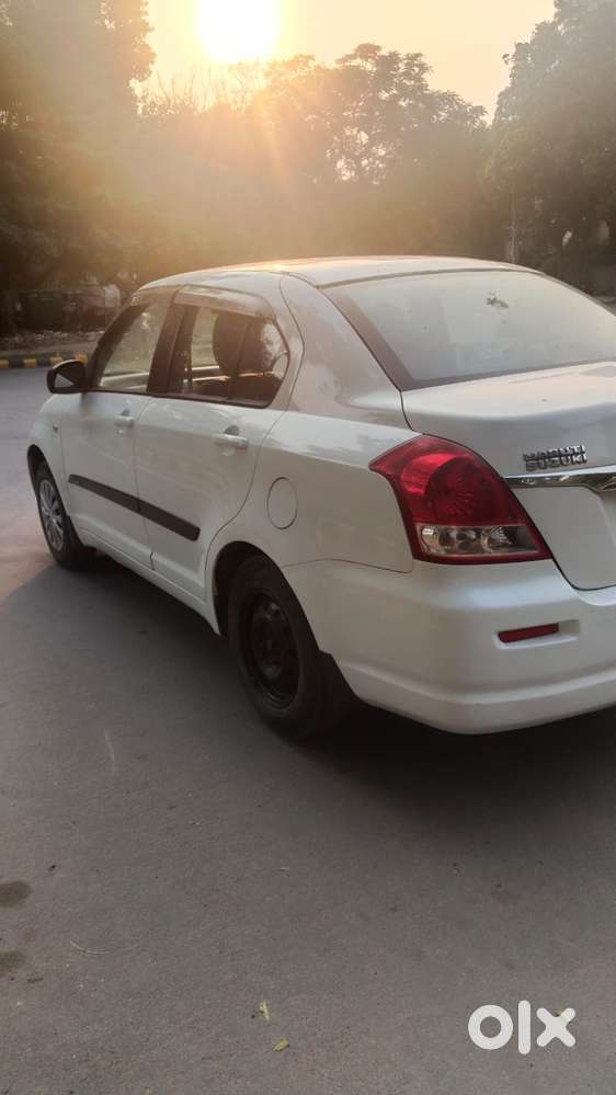 Maruti Suzuki Dzire 1.2 Vxi, 2011, Cng & Hybrids