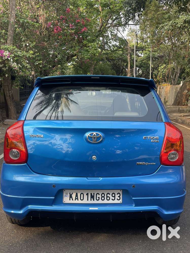 Toyota Etios Liva, 2012, Petrol