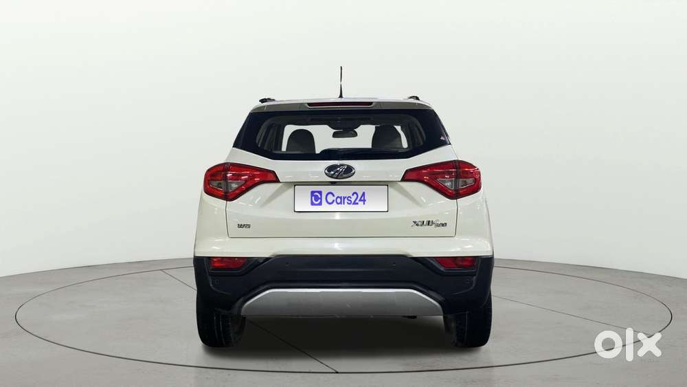 Mahindra Xuv300 W8, 2021, Petrol