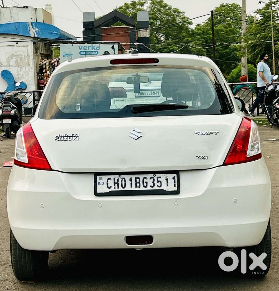 Maruti Suzuki Swift Zxi, 2016, Petrol