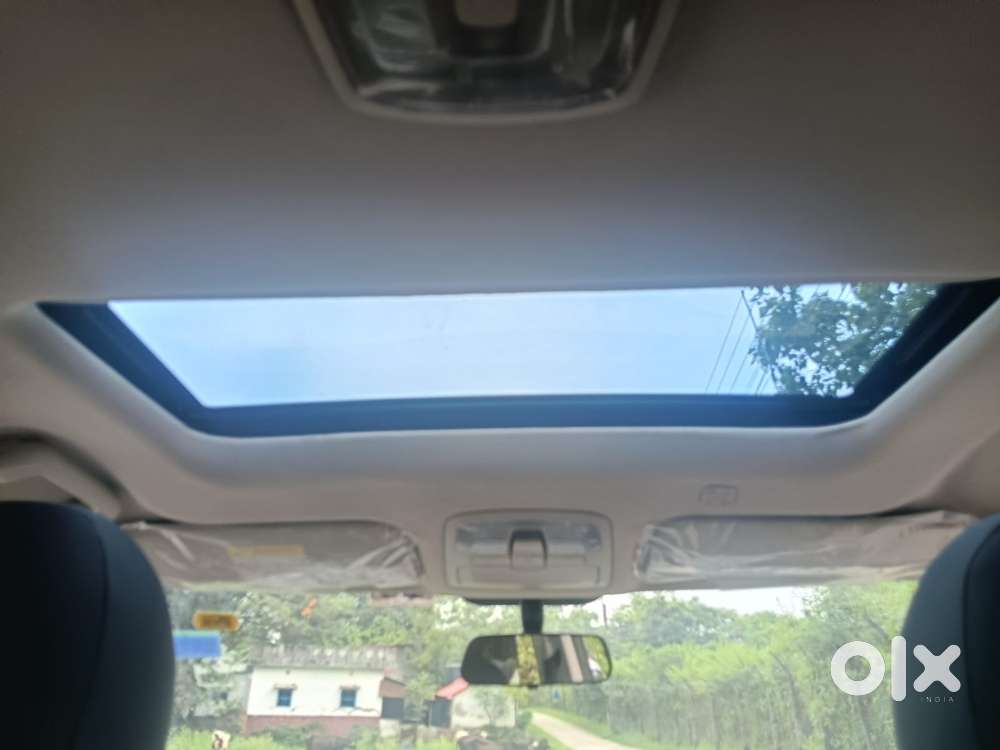 Mahindra Xuv300 W6, 2024, Petrol