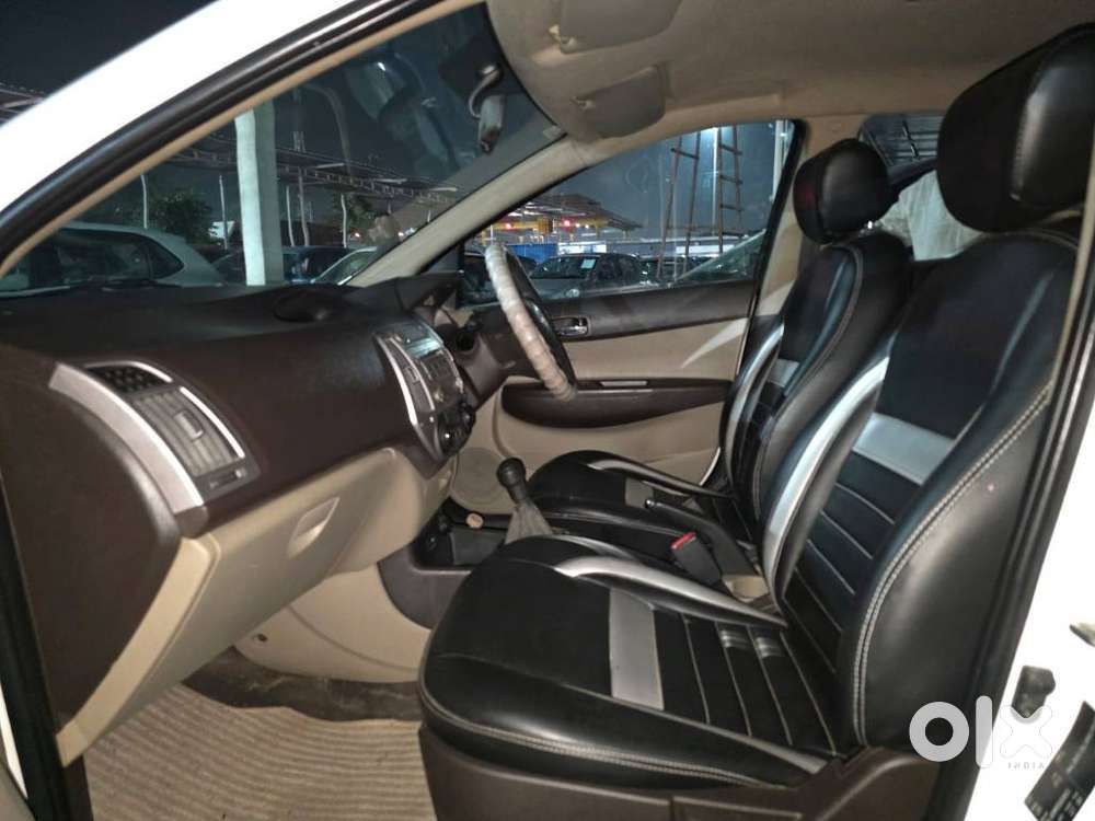 Hyundai I20 Magna, 2011, Petrol