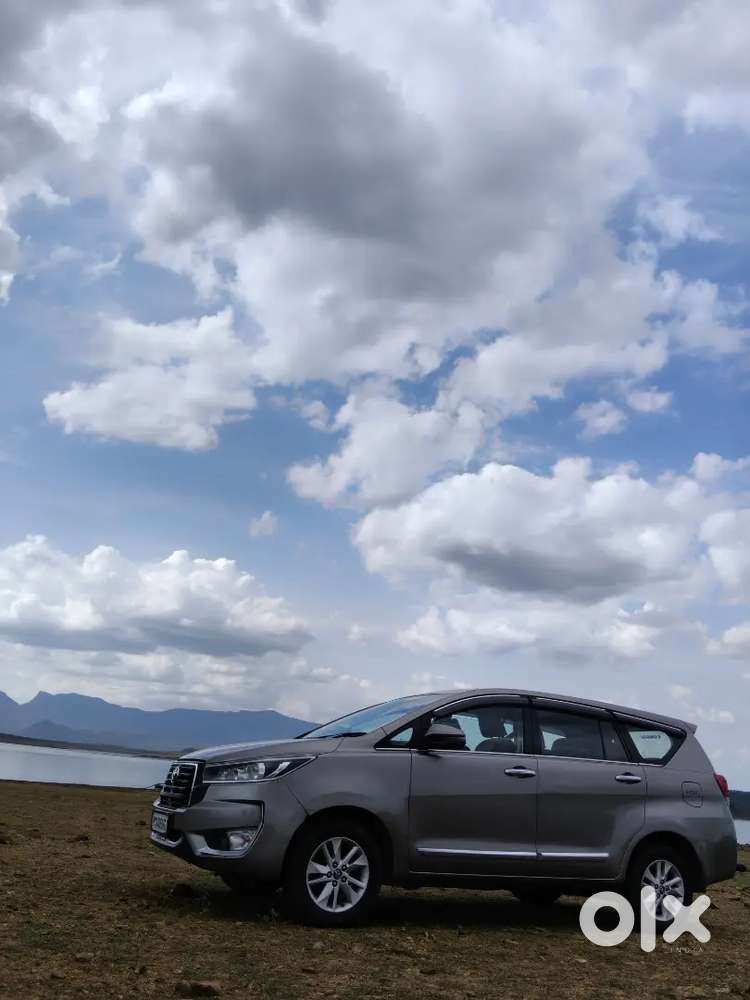 Toyota Innova Crysta 2017