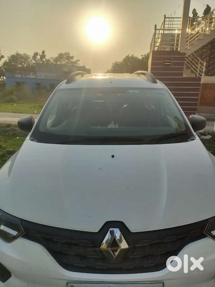 Renault Triber 2022 Petrol Well Maintained