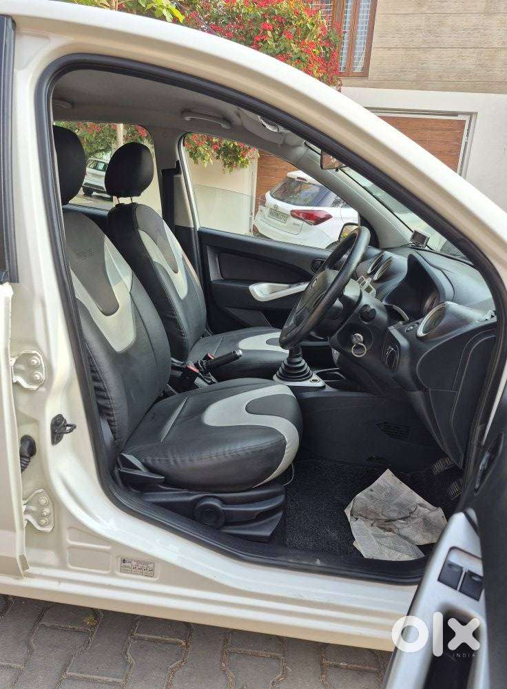 Ford Figo 2010-2012 Diesel Titanium, 2012, Diesel