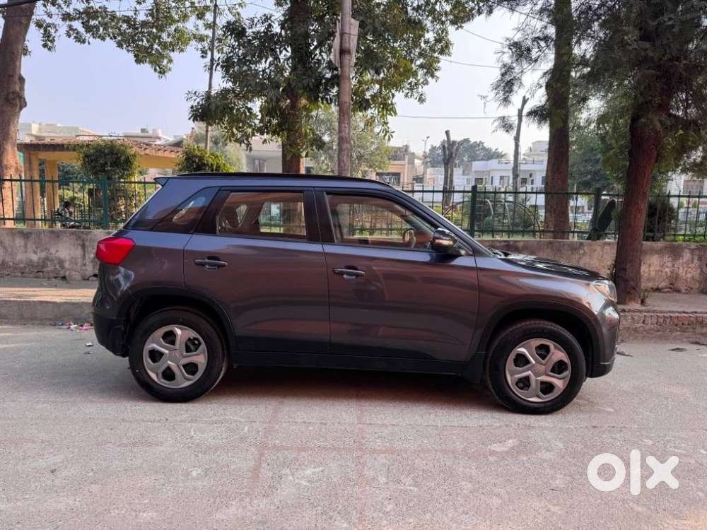 Maruti Suzuki Brezza 1.5 Vxi Smart Hybrid, 2021, Petrol