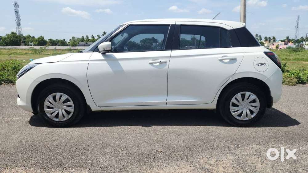 Maruti Suzuki Swift Vxi Optional, 2024, Petrol