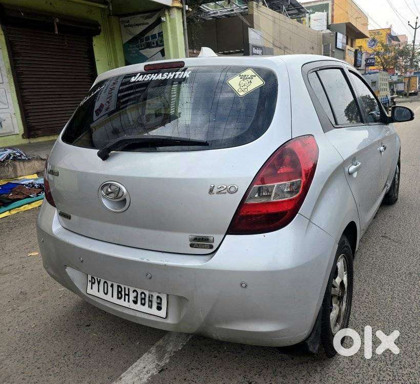 Hyundai I20 Asta 1.4 Crdi With Avn 6 Speed, 2011, Diesel