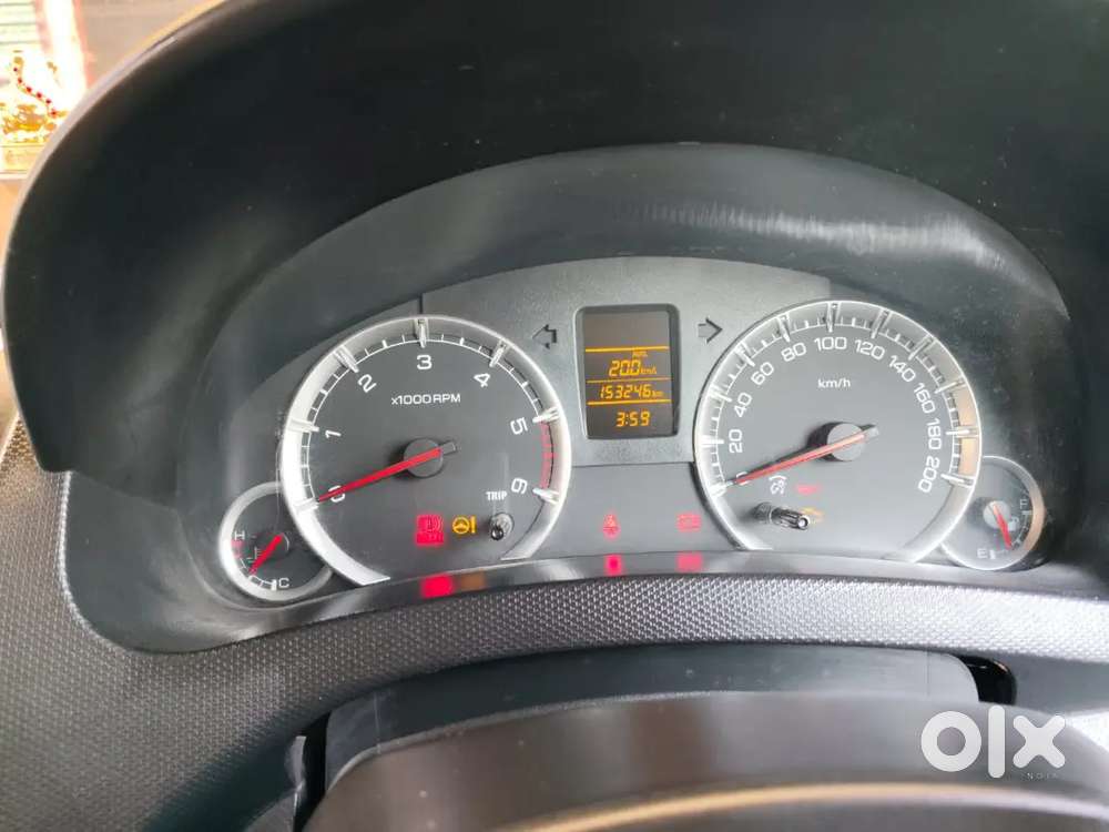 Maruti Suzuki Swift 2015 Diesel 153000 Km Driven