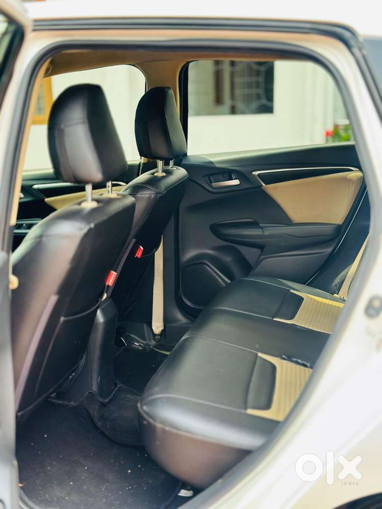 Honda Jazz 1.2 V I Vtec Privilege, 2019, Petrol