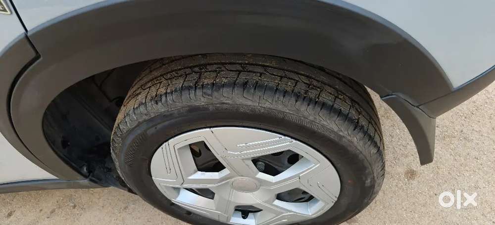Tata Nexon Pure Plus 1.5 Turbo Diesel 2025