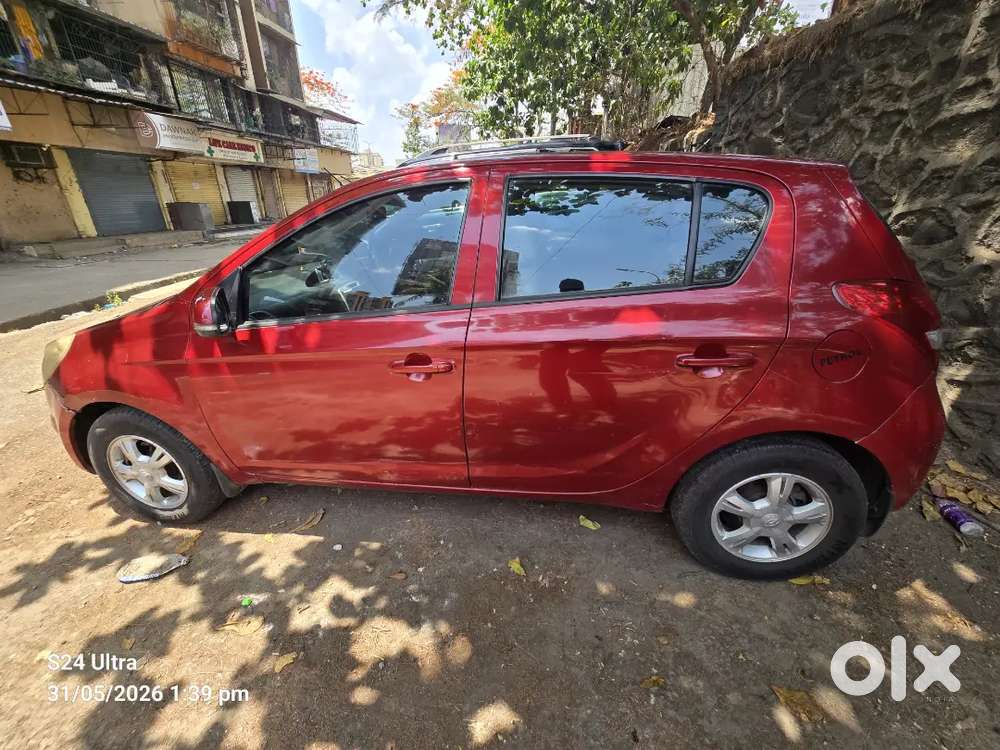 Hyundai I20 Asta At 2011