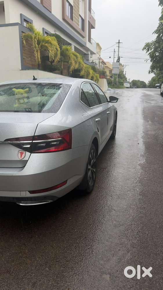 Skoda Superb 2022 Petrol Well Maintained