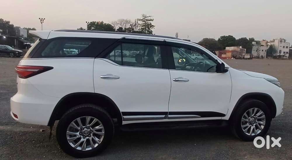Toyota Fortuner 4x4 Mt 2.8 Diesel, 2023, Diesel